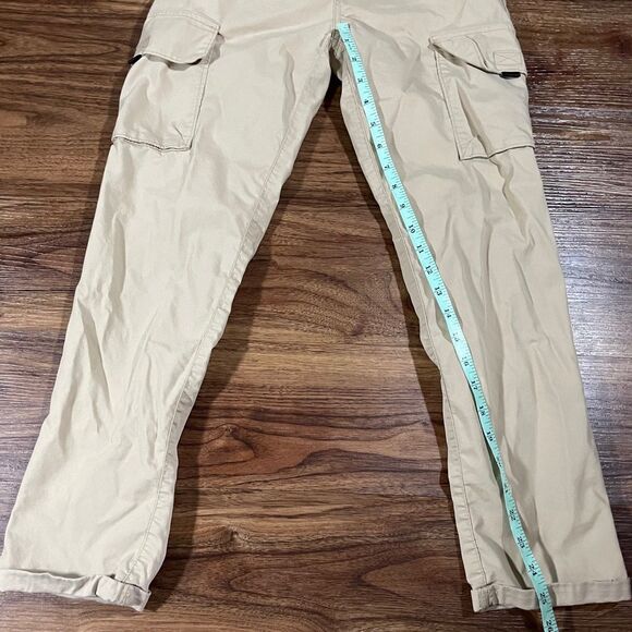 Old Navy Tech Taper Joggers Quick Dry Drawstring Cargo Pants Beige Boys XL 14-16 - Picture 2 of 8